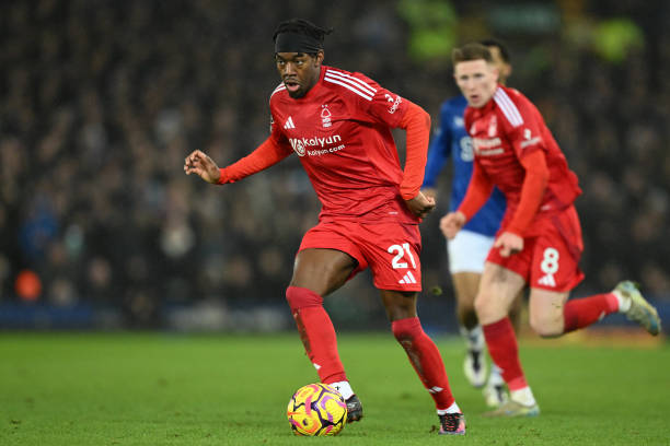 他接隊友妙 他接隊友妙