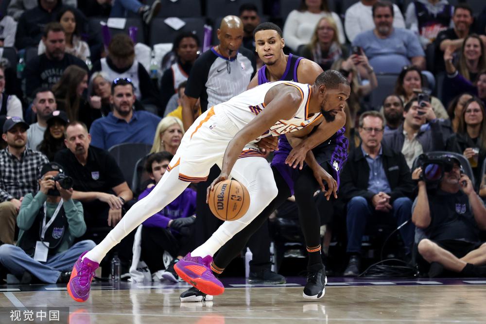 两队都在兼 两队都在兼