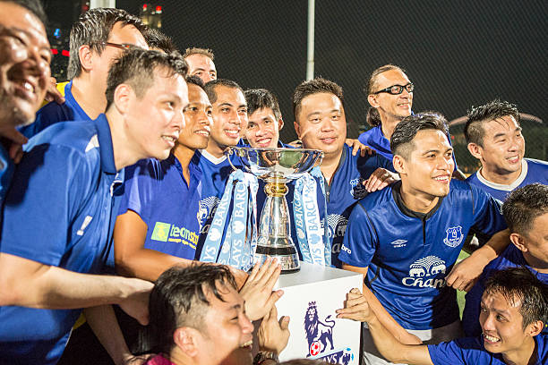 年轻化战略 年轻化战略