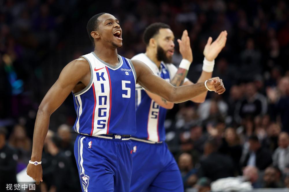 出俱樂部與 出俱樂部與